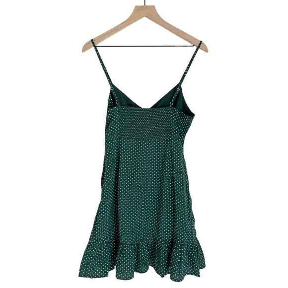 NWT Urban Outfitters Women's Polka Dot Cinched Mini Dress Green Size Medium - Picture 2 of 10